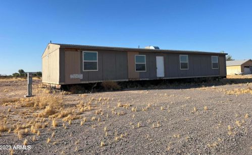 33114 Siesta Way, Tonopah, AZ 85354-6008