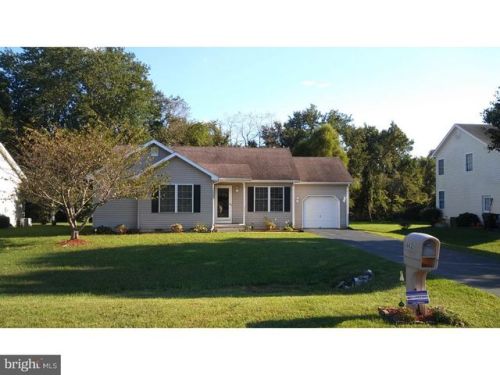 442 Evelyndale Dr, Dover, DE 19901-1809