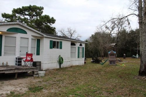 16805 Laura Lee Dr, Brooksville, FL 34610-8705