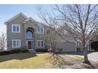 4042 Evermoor Pkwy, Lakeville, MN 55068-4466