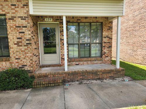 129 4th Ave, Shalimar, FL 32579-2054