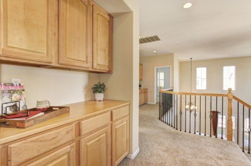 5616 Mingee Way, Elk Grove CA  95757-1647 exterior