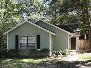 1833 Spring Brook Ct, Mobile, AL 36609-2587