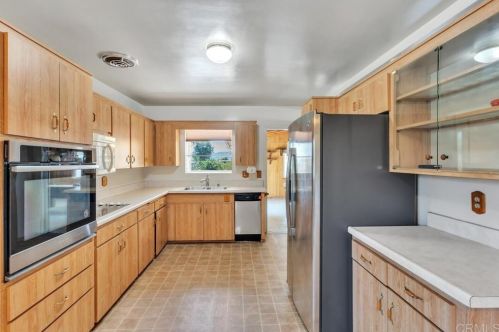 5920 Noraak Ct, La Mesa CA  91942-1824 exterior