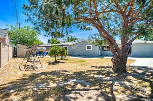 13371 Neptune Ct, Garden Grove CA  92843-2724 exterior