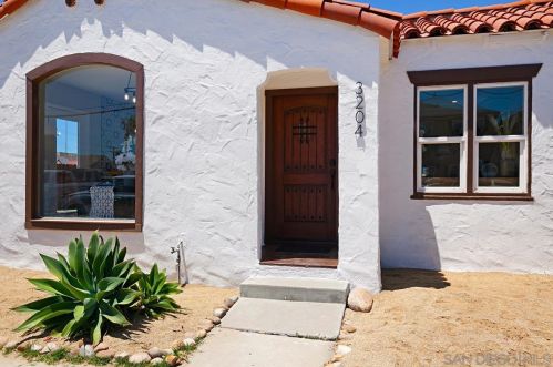 3204 Madison Ave, San Diego CA  92116-4448 exterior