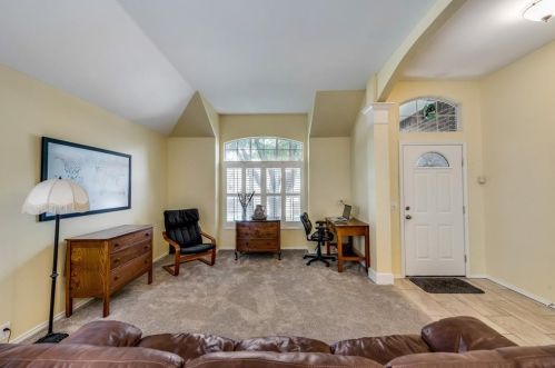 1704 Kingston Ln, Lewisville TX  75028-7307 exterior