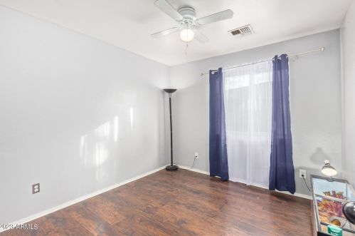 5 31 Ave, Phoenix AZ 85009-2449 exterior