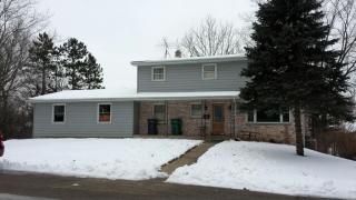 211 Dorow Ave, Edgerton, WI 53534-2103
