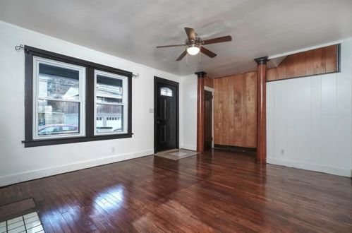 2738 Connecticut Ave, Pittsburgh PA 15216-1934 exterior