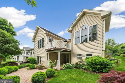 5433 Rodriquez Ln, Haymarket VA  20169-6100 exterior