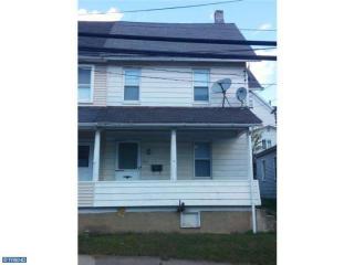 407 Pennsylvania Ave, Bangor, PA 18013-1125