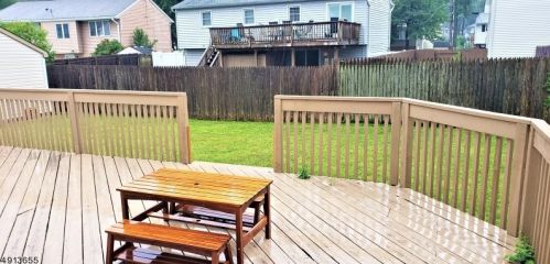 24 Chrome Ct, Parsippany NJ  07054-2515 exterior