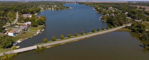 1239 Choctaw Dr, London OH  43140-8726 exterior