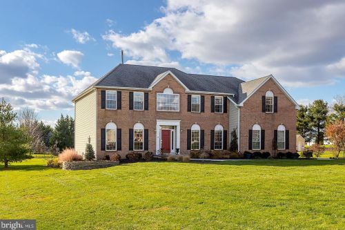 37 Eagle Dr, Harrison Township, NJ 08062-4410