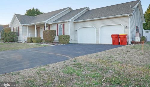21 John Andrews Dr, Harrington, DE 19952-9787