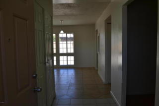 5613 46th Dr, Glendale, AZ 85301-6216