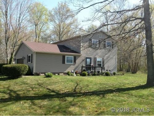 971 Rogers Rd, Lexington, IN 47138-7829