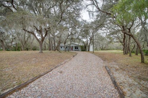 40 Blue Jordan Rd, West Frost Proof FL  33843-9646 exterior