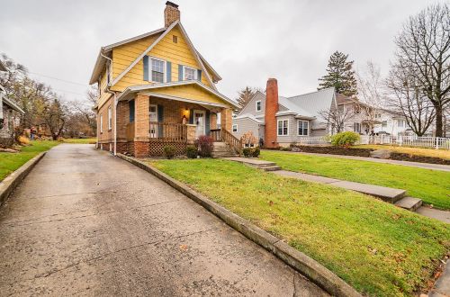 566 Palmer Rd, Bellefontaine, OH 43311-2263