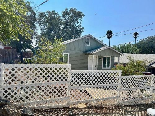 1855 Fort Wayne St, Oroville CA  95966-5923 exterior