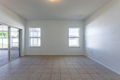 13 Inconnu Dr, Kissimmee FL  34759-4832 exterior