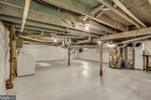 182 Reading Ave, Camden NJ  08107-1414 exterior