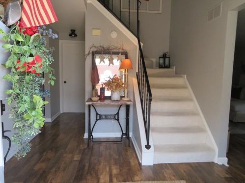 114 Woodstone Ln, New Kensington PA  15068-4642 exterior
