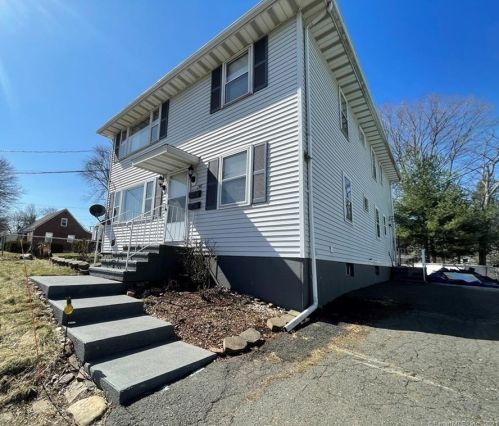 241 Rocky Hill Ave, New Britain, CT 06051-3717