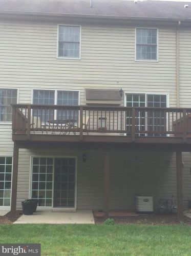 4104 Caissons Ct, West Enola, PA 17025-1481