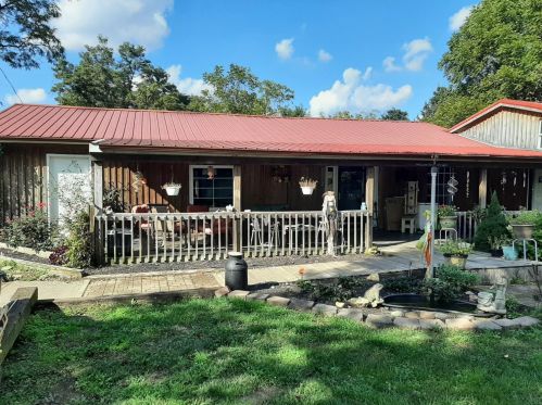 240 Jj Ln, Seaman, OH