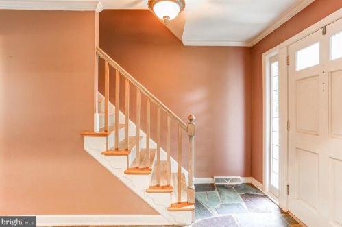 3821 Hearthstone Rd, Camp Hill, PA 17011-1426