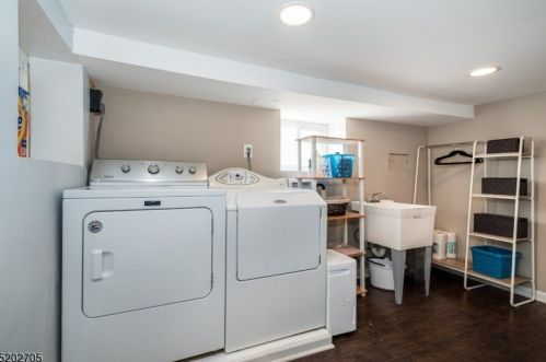 80 Morningside Rd, Verona NJ  07044-1027 exterior