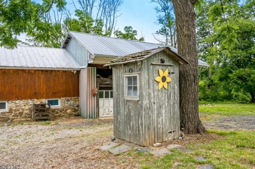 100 Mitchell Rd, Oxford NJ  07863-3344 exterior