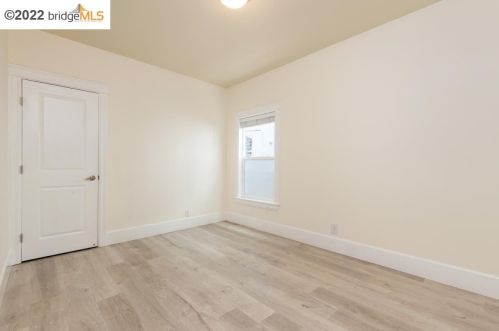 534 25th St, Oakland CA  94606-4145 exterior