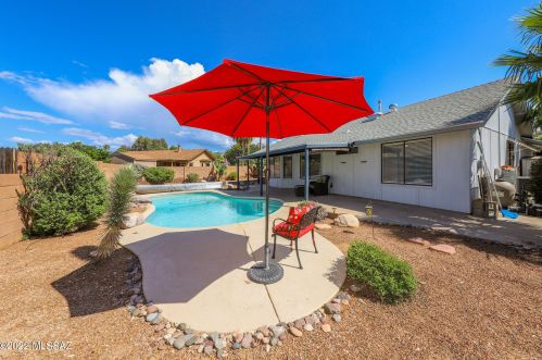 1480 Cyn Shadows Ln, Tucson AZ 85739-1096 exterior