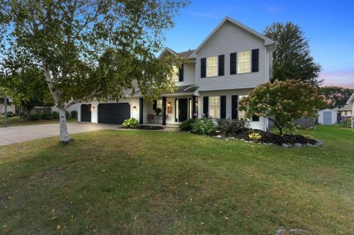 2164 Sunnymede Ln, Green Bay, WI 54311-6378
