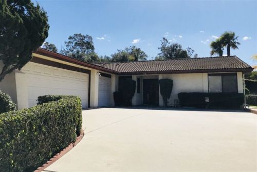 1288 Via Christina, Vista, CA 92084-4724