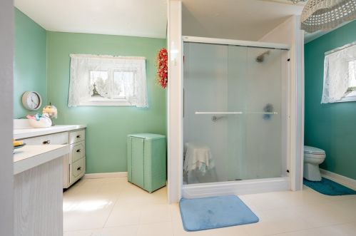 531 Leech Ave, Saltsburg PA  15681-8916 exterior