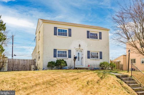 116 Liberty Ave, Norristown, PA 19403-2810