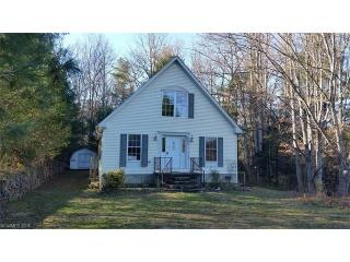 102 Justice Hills Dr, Hendersonville, NC 28792-7461