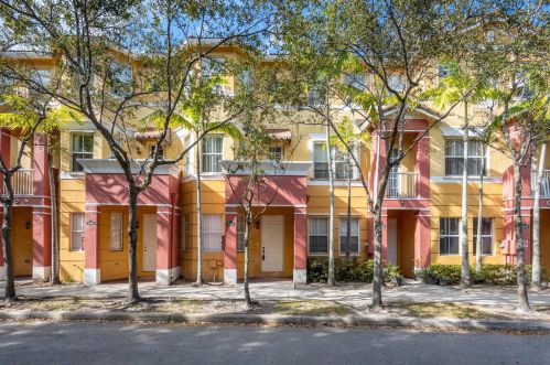 2504 Shoma Dr, West Palm Beach FL  33414-4357 exterior