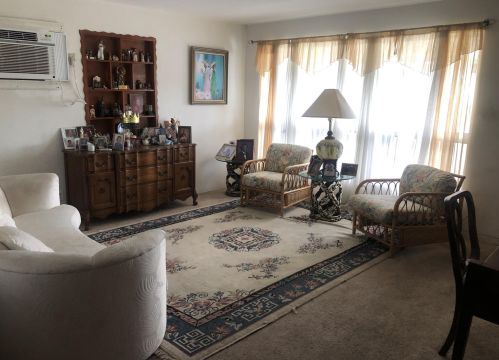 1462 8th St, West Palm Beach, FL 33401-3045