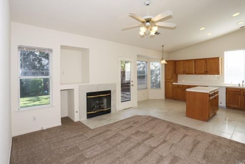 2313 Houston Ave, Fresno, CA 93720-0279