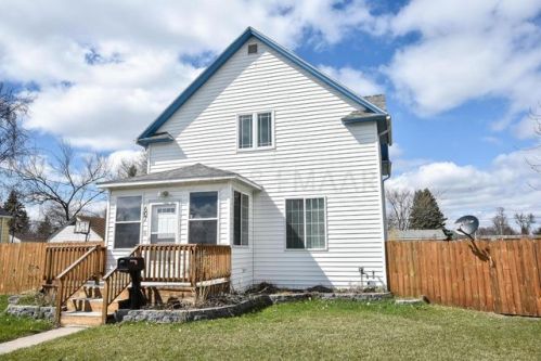 607 1st Ave, Lockhart, MN 56510-1641