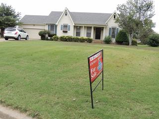 288 Auburn Ave, Dyersburg, TN 38024-5261