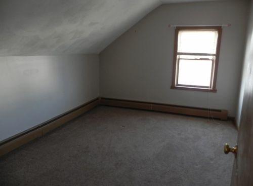 52 Wales St, Taunton MA  02780-4121 exterior