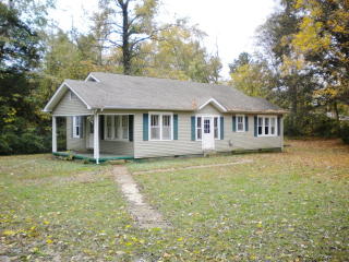 166 Forrest Ave, Camden, TN 38320-1217