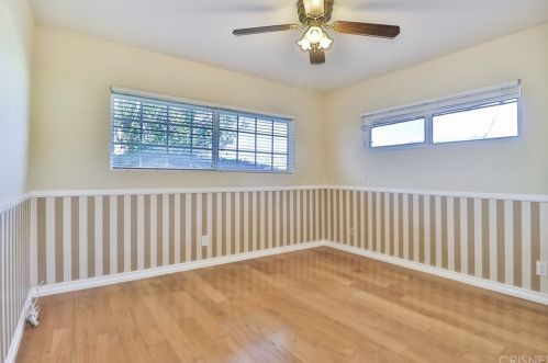 1229 Carmel Dr, Simi Valley CA 93065-4118 exterior