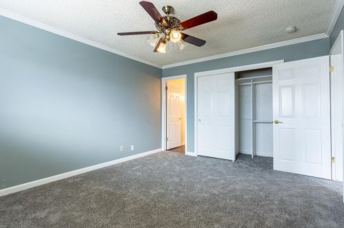 827 Grant Ave, Manteca CA  95336-3727 exterior